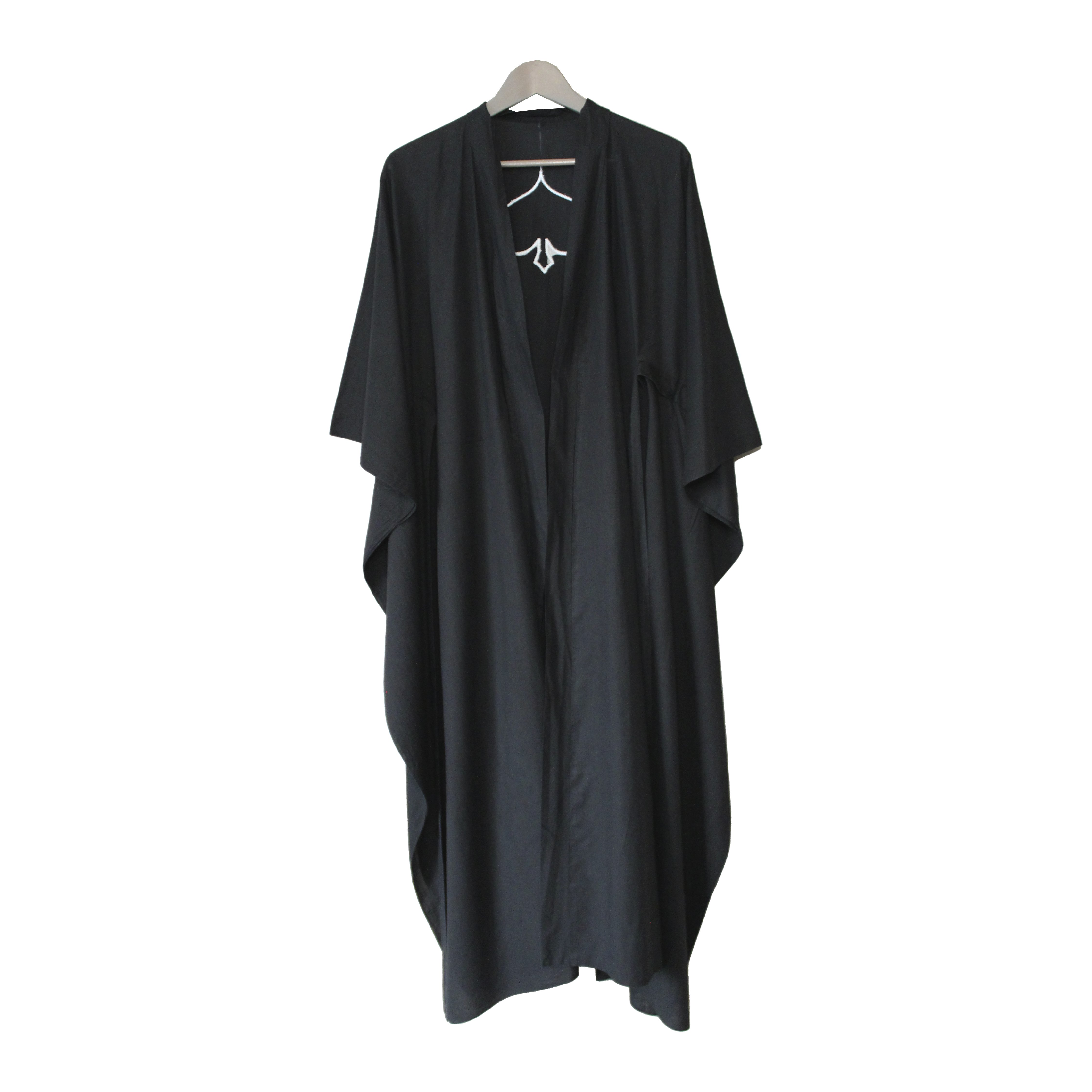 MAÇA DESENLİ NAKIŞLI UZUN KİMONO - SİYAH